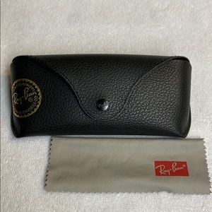 Ray-Ban Case and Cleaning Cloth